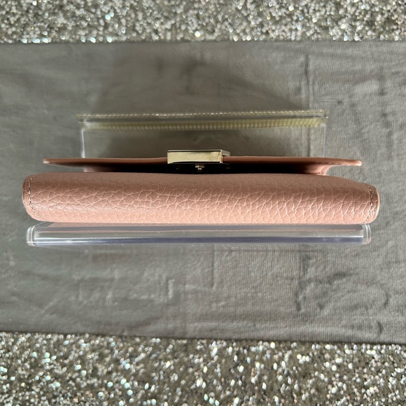 Louis Vuitton Capucines Taurillon Compact Wallet Magnolia Pink w/ COA - Picture 5 of 12